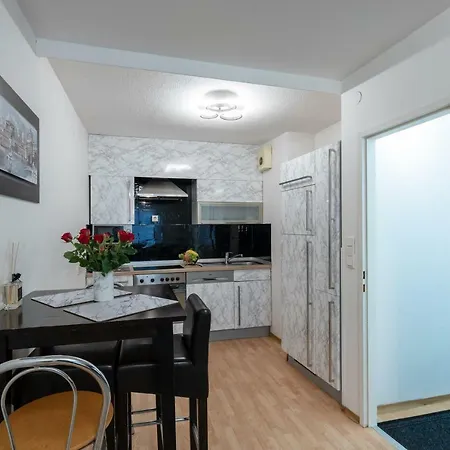 Vip-class Apartment *