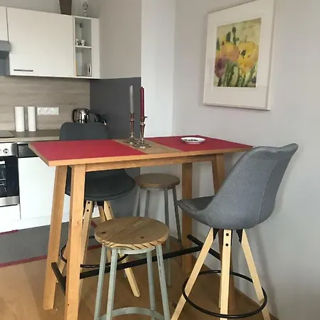 Apartment Modern With Balcony Vienna