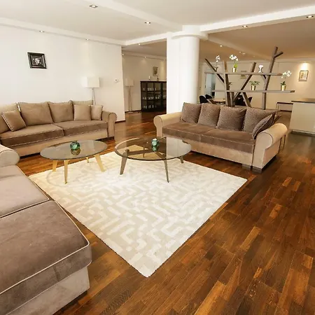 Parkring By Nikolax Apartment *