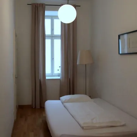 Casa Nostra - Zentrale Am Augarten Apartment