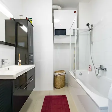 Apartment Modern