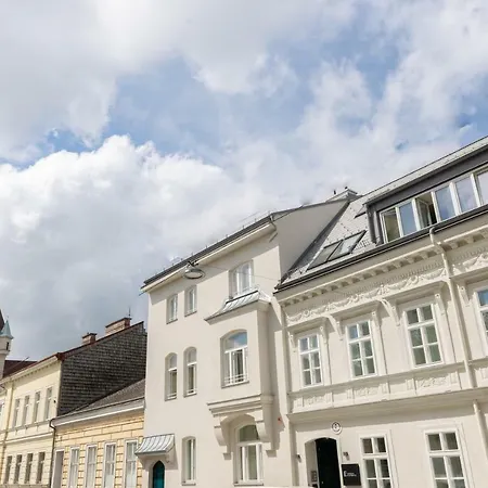 Est Schoenbrunn - Apartment