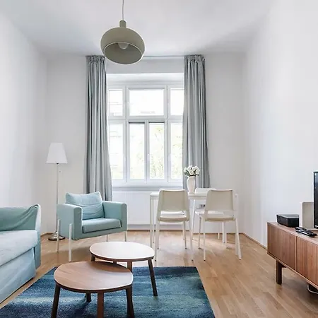 Apartment Universum