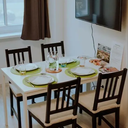 Modern & Beautiful Near Park * Vienna
