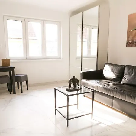 Apartment Supreme Studio