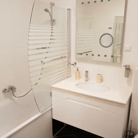 Am Hauptbahnhof Apartment Wien