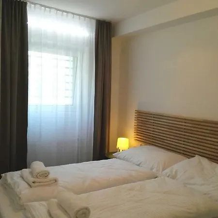 Livinginn6 Apartment *