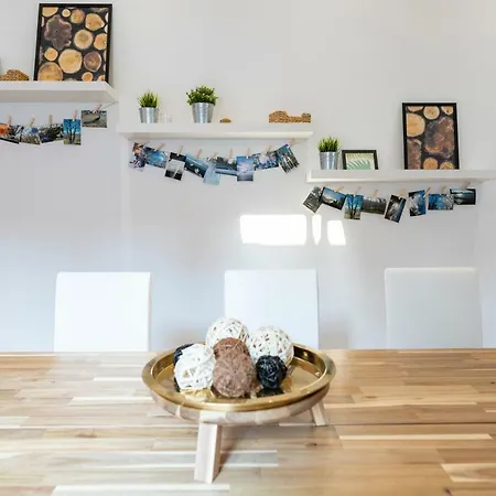 Easy Flat Stuckgasse Apartment Vienna