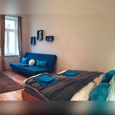 Lovely Volkertmarkt Apartment Vienna