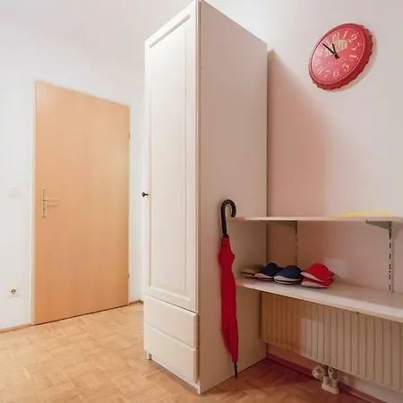 Apartment Relaxing Terrace In Lively Area Wien