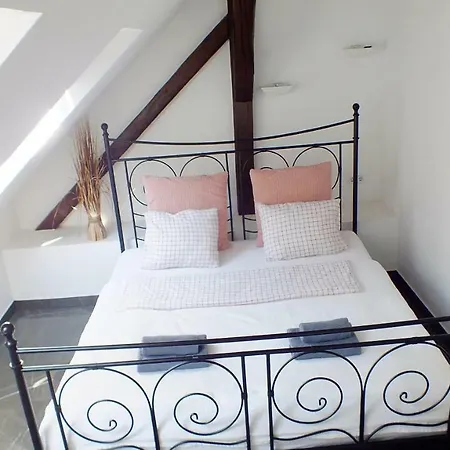 Apartment Royal Palace *