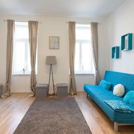 Lovely Volkertmarkt Apartment Vienna