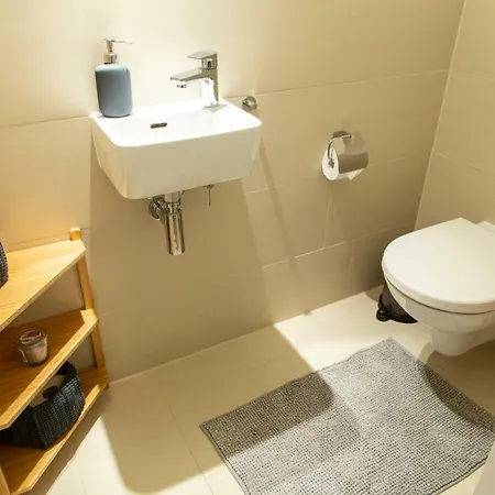 Cozy & Cool * 5 Min To City Center Vienna