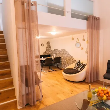 In Hundertwasser Village Apartment *