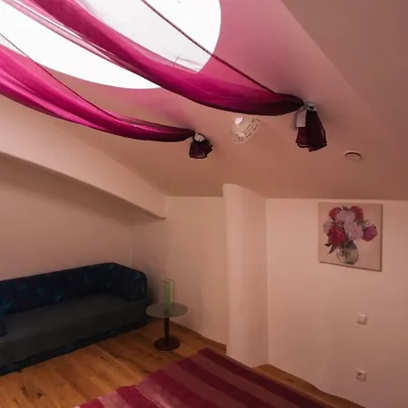 Apartment In Hundertwasser Village