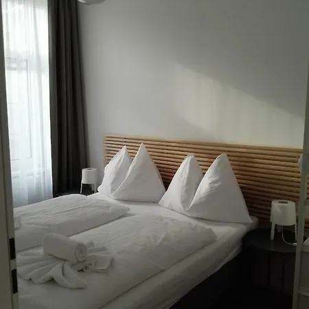 Livinginn6 Apartment