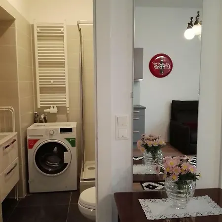 Apartment Livinginn6 *