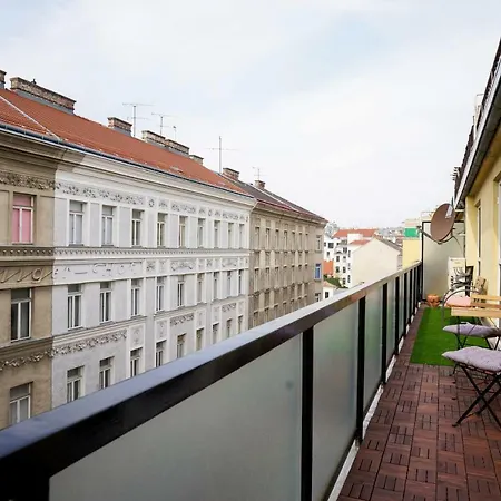 Apartment Time Naschmarkt Area Vienna