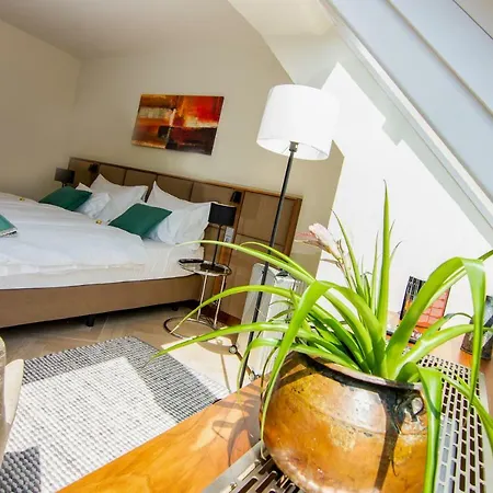 Est Schoenbrunn - Apartment *