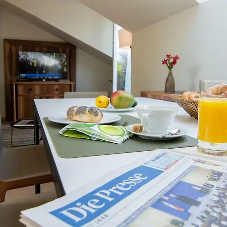 Apartment Est Schoenbrunn -