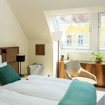 Apartment Est Schoenbrunn - Vienna