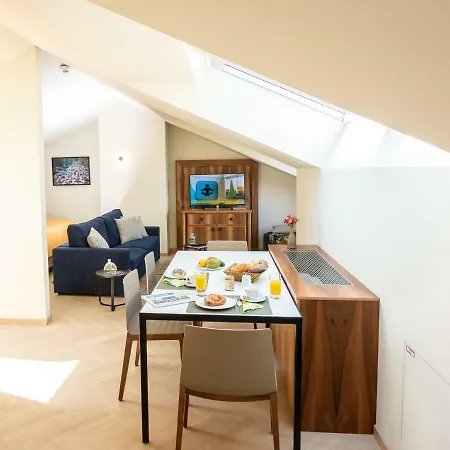 Apartment Est Schoenbrunn - Vienna
