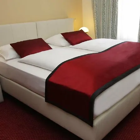 Hotel Theaterhotel &