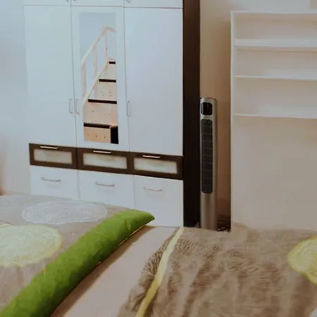 Apartment Modern & Beautiful Near Park