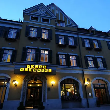 Bergwirt Schoenbrunn Vídeň