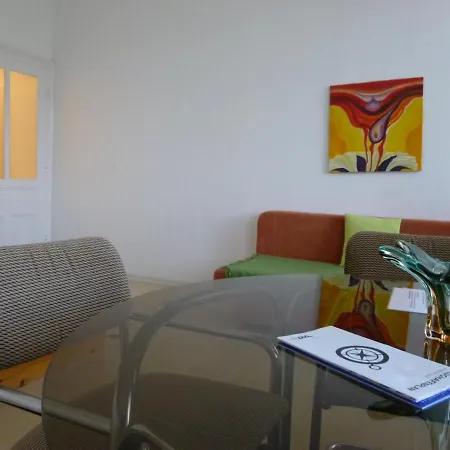 Aparthotel Maximillian 2*