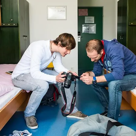 Hostel Palace Hostel Vienna *