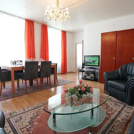 Apartment Mozart *