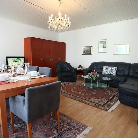 Apartment Mozart *