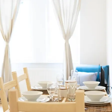 Apartment Living Schneidergasse