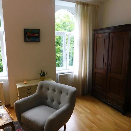 Ruhige, Ganze Sissi In Zentrumsnahe *