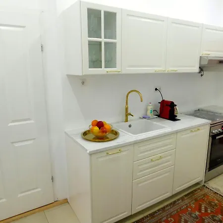 Ruhige, Ganze Sissi In Zentrumsnahe Apartment Vienna