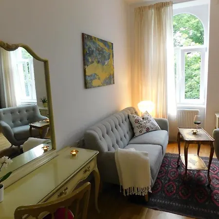 Apartment Ruhige, Ganze Sissi In Zentrumsnahe *