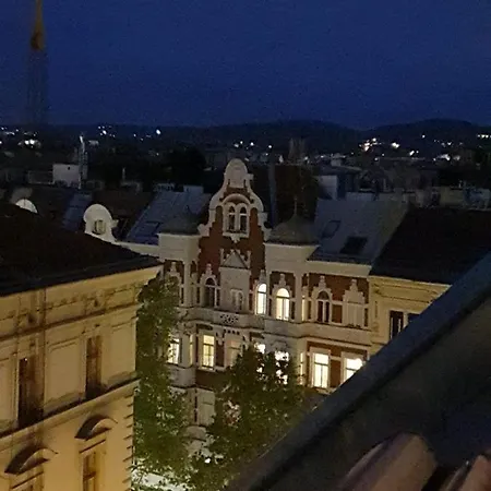 Double Floor Vienna