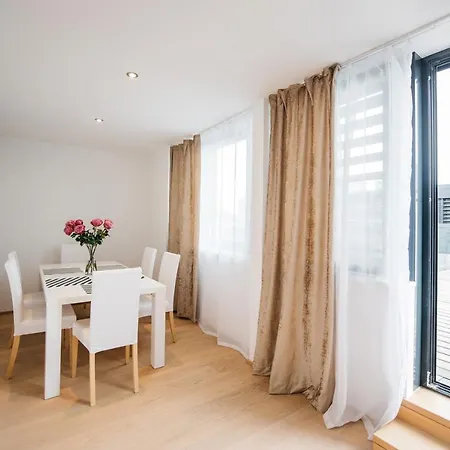 Galerie 18 Apartment