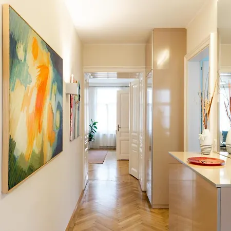 Fuchsthallergasse Vienna