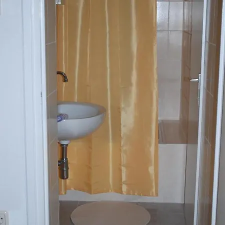 Heine Apartment