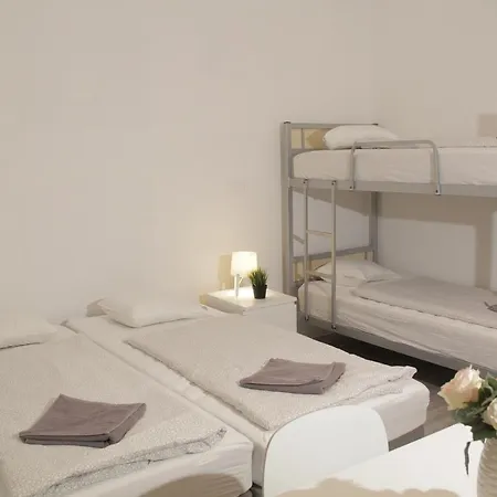 Betariel'com Hauptbahnhof Apartment *