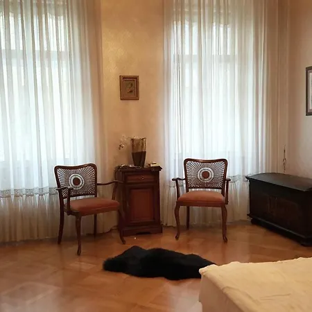 Apartment Nostalgia