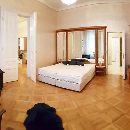 Apartment Nostalgia *