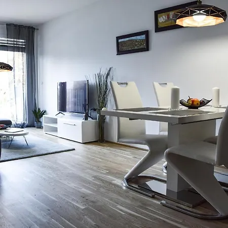 Cosy New 3min To Vic/uno-city And Danube *