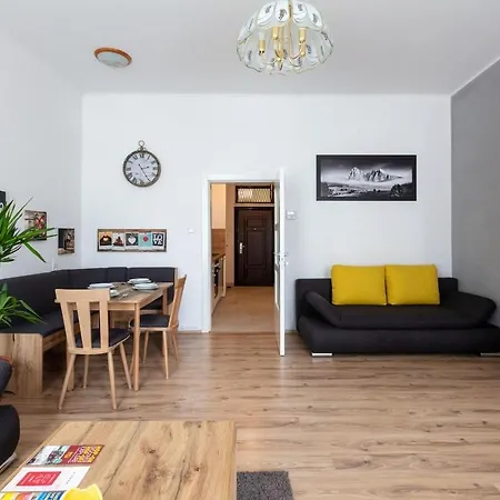 Apartment Sunny Renovated Close To Downtown