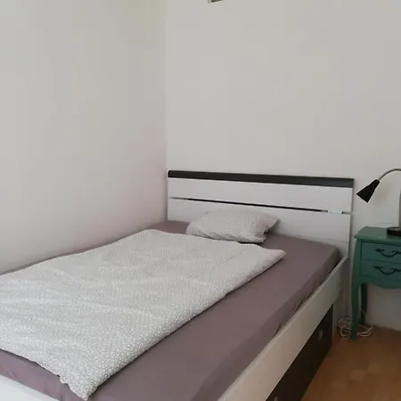 Apartment Alliierten L *