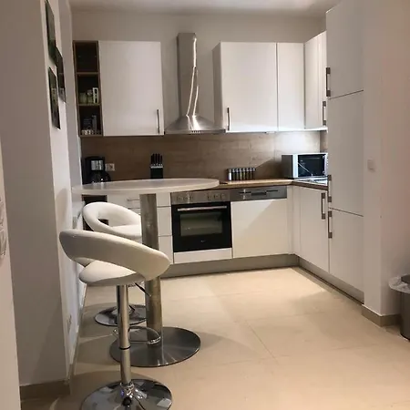 One Private In Luxury With Shared Kitchen And Shared Bathroom * Vienna