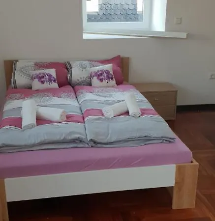 Villa 36 Kloepferstrasse Vienna