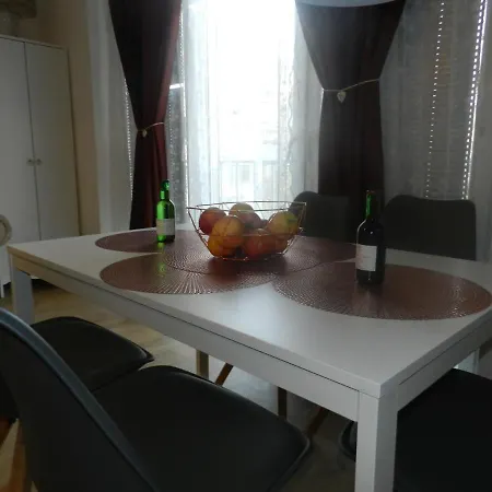 דירה Klassik And Sunny Apartment!